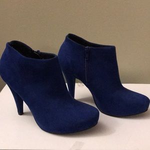 Royal blue suede booties